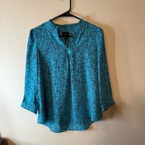 Worthington Blue Blouse with Mandarin Collar and Relaxed Fit